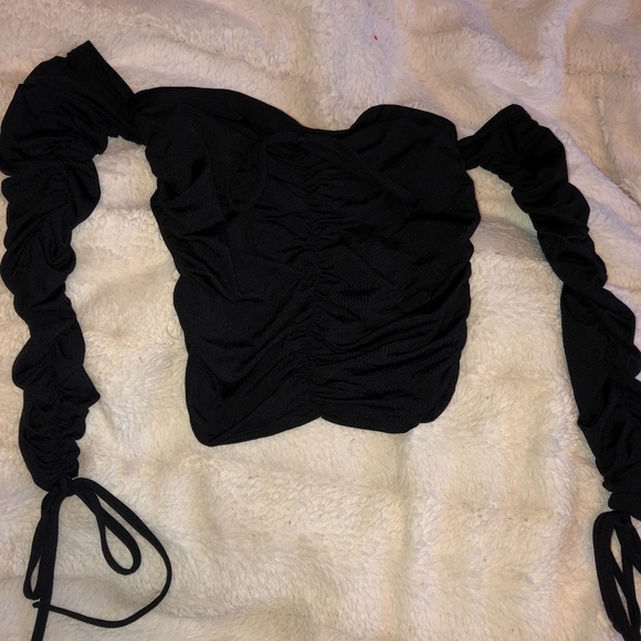 Tops - Tie up off the shoulder top